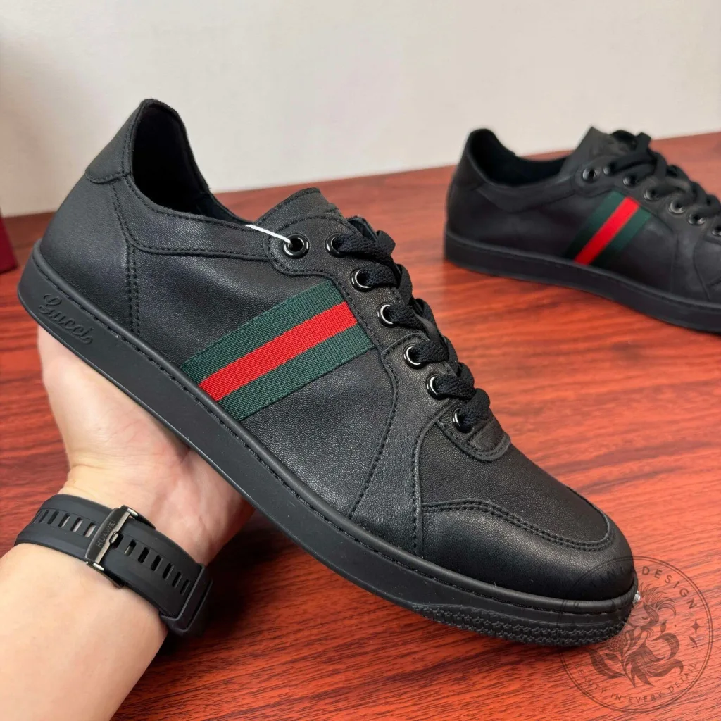 Gucci Black Leather Ace Sneakers with Green and Red Web Stripe